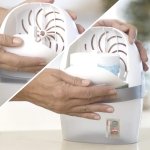 UniBond AERO 360º Moisture Absorber, 1 Device incl. 1 Refill Tab 450g, Ultra-Absorbent Dehumidifier, Helps Prevent Condensation, Recyclable, Refillable Condensation Absorber, Original Scent - Image 3