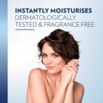 Vaseline Expert Care Sensitive Skin Relief Body Lotion – Deep Moisturising & Fast Absorbing Formula with Vaseline Jelly, Oatmeal & Ceramides – Soothes Dry, Itchy, Sensitive Skin 400ml - Image 2