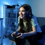 Orzly Gaming Headset for PC and Gaming Consoles compatible with PS5, PS4, XBOX SERIES X | S, XBOX ONE & Steam Deck with noise cancelling mic - RXH-30 Abyss Edition GIFT BOX Edition - Image 4