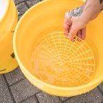 Meguiar's X3003 Professional Car Wash Grit Guard (Car Wash bucket sold separately), Yellow - Image 5
